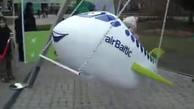 Качели аirBatlic смотреть онлайн