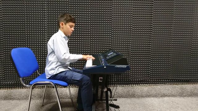 А.Пирумов Эхо исполняет Павлов Данила смотреть онлайн