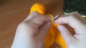 Рельефные ромбики спицами