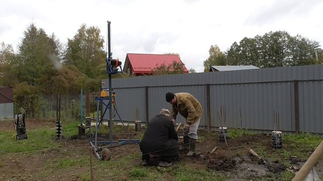 Буровая установка своими руками. Заливка столба по ТИСЭ. смотреть онлайн