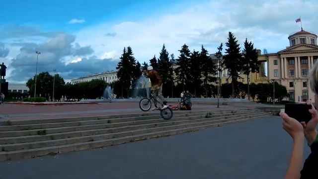 СНАПНУЛ РАМУ STRЭSS CREW!!! КАТНУЛИ ПО ГОРОДУ! КАТКА УДАЛАСЬ! смотреть онлайн