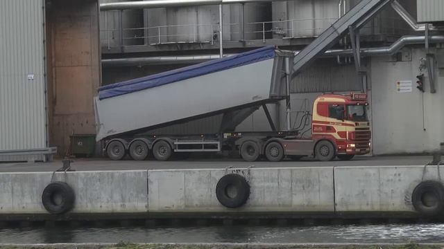 Bytyper - Fabriksbyen смотреть онлайн