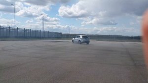 На что способен Ford Edge Sport. Дрифт на большом полноприводном кросовере.