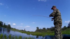 Ротан Ловля на Джиг Спиннинг с Лодки ПВХ - Рыбалка Видео