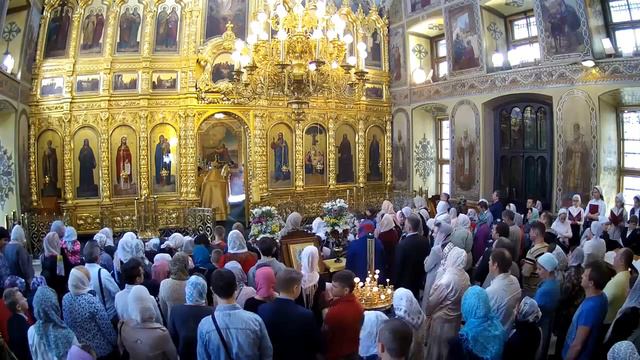 10.09.2017 Божественная литургия. Неделя 14-я по Пятидесятнице. Глас 5. смотреть онлайн