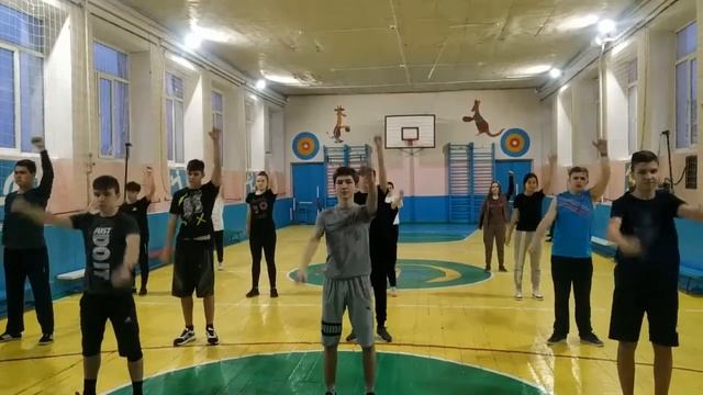 Разминка от Семиониди Александра смотреть онлайн