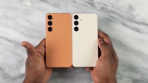 Snapdragon 8 Gen 3 vs Exynos 2400  Galaxy S24 Plus Gaming!