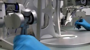 Новый медицинский робот для микрохирургии