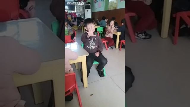 Смешное видео как мальчик ответе у доски смотреть онлайн