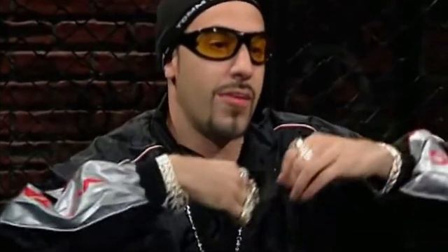 Ali G Interviewing Frank Warren смотреть онлайн