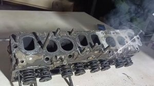 Очистка Головки блока цилиндров #Лазером#lasercutting #lasercleaning #laserwelding