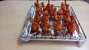 ЧУПА-ЧУПСЫ ИЗ КУРИЦЫ.ЛОЛЛИПОПС.ГЛАЗИРОВАННЫЕ НОЖКИ В ДУХОВКЕ.