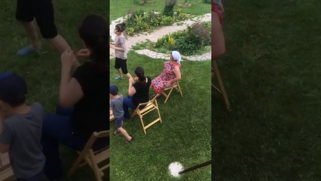 КАК УСТРОИТЬ КРУТУЮ ВЕЧЕРИНКУ смотреть онлайн