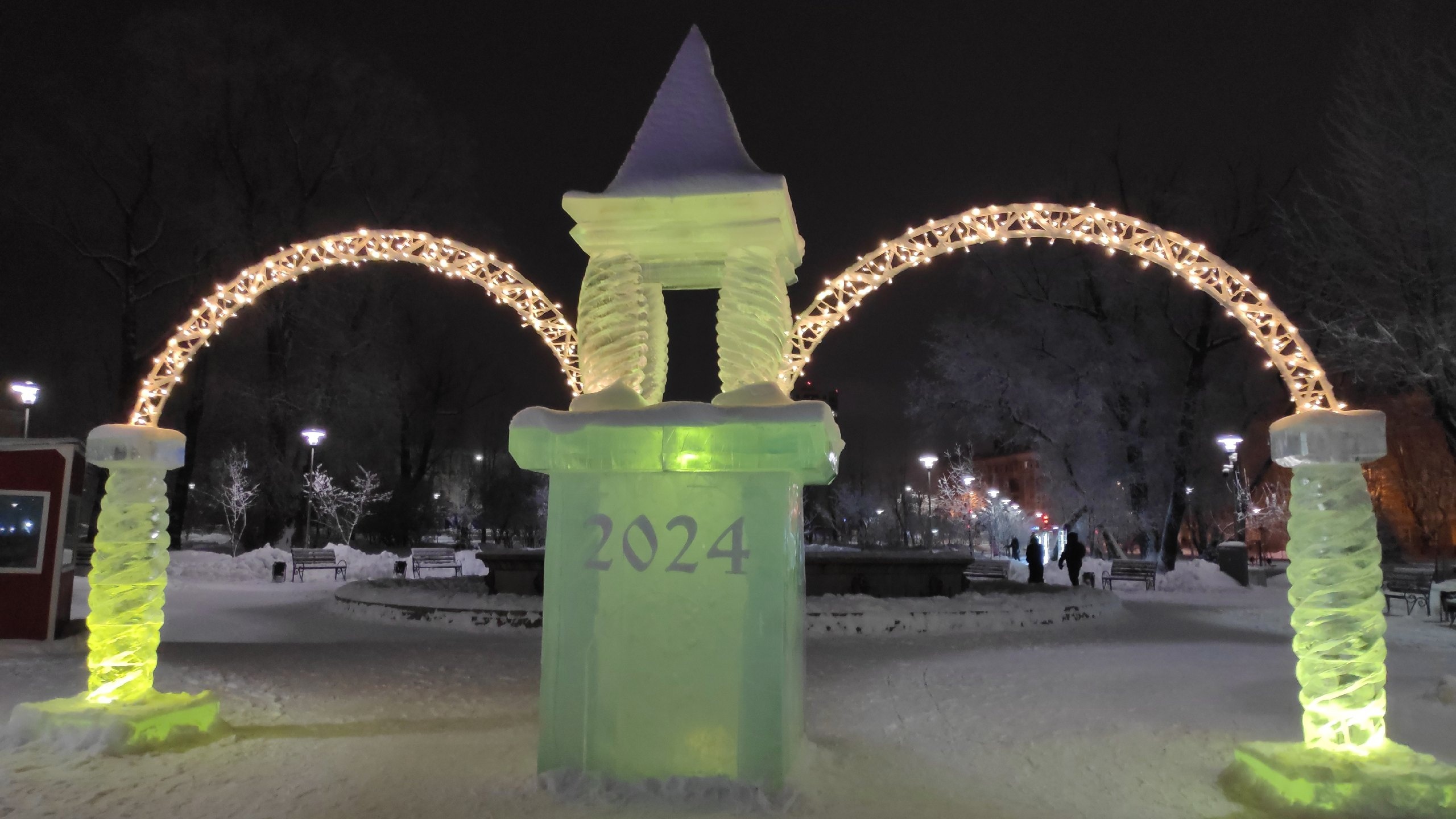 Рождественским вечерком. Гуляем. 7 янв 2024 смотреть онлайн