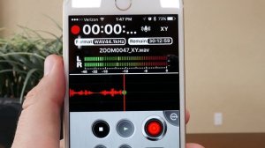Zoom IQ6 Lightning Microphone Review For iPhone & iOS Devices