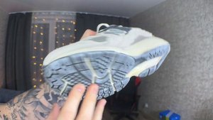 Обзор кроссовок с САДОВОДА! ПОСТАВЩИКИ КРОССОВОК! Оригинал нервно курит в сторонке!