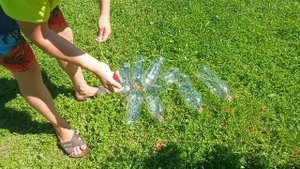 Простейший гибкий водосток из пластиковых бутылок