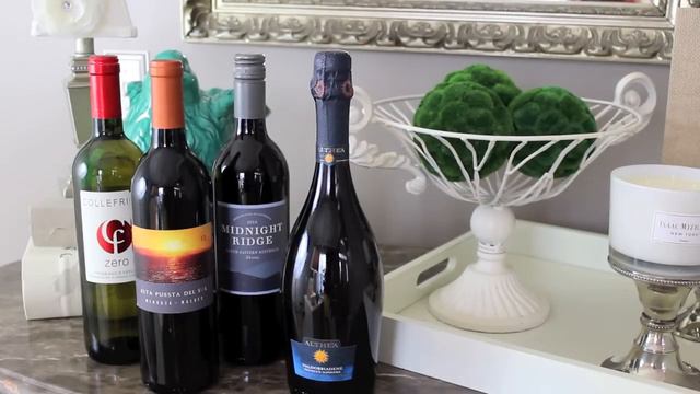 HOME ENTERTAINING:  Simple Home Entertaining Tips