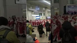 дед морозы в Москве в метро