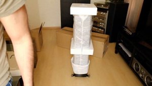 Unboxing of the Sonus Faber Sonetto III speakers