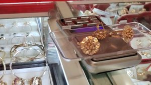 АЛТЫН БААСЫ / Россия Алтын комплектер / Галстук Люстра Ромашка.