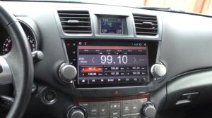 Магнитола LeTrun на Toyota Highlander 2011 года