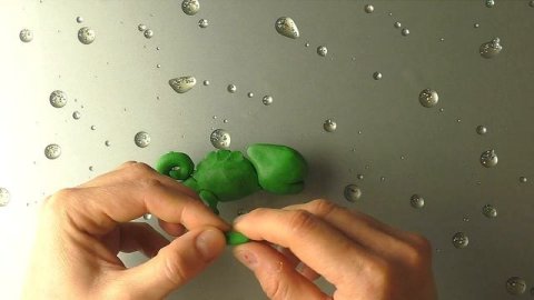 Хамелеон из пластилина #изпластилина #хамелеон #длядетей #forkids