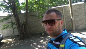 Неожиданно с семьёй уехали в Лазаревское