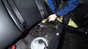 Подготовка автомобиля к удалению ржавчины  с днища - Toyota Camry 50 2.5 2AR-FE АТ Часть 1...