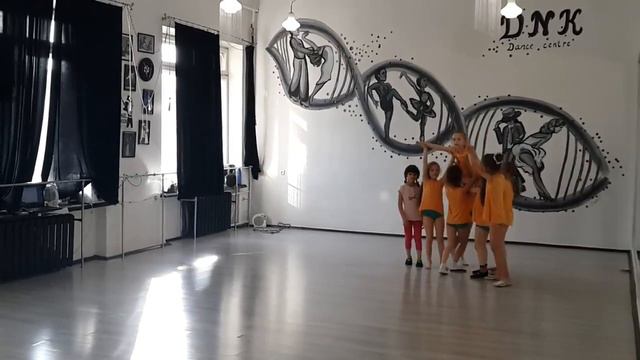 Следуй за сердцем - показательное выступление для родителей смотреть онлайн