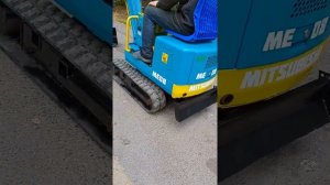 мини-экскаватор Mitsubishi ME08