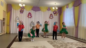 Старшая группа  Д/С 21  Танец "Рукавички"