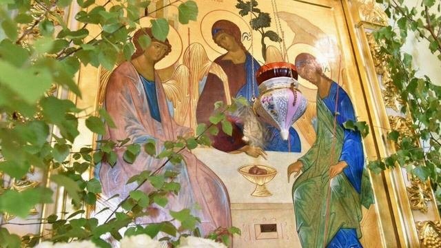 ТРОИЦА - приметы и обычаи! Что можно, а что нельзя делать на Троицу. Троица 20 июня 2021г.