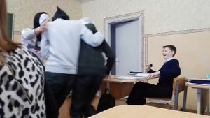 Жесть!украли школьника или как свалить с урока?)