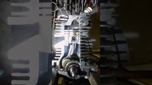 Как работает двигатель бензопилы
