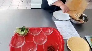 М Приготовление и оформление холодных блюд и закусок