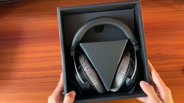 SUPERLUX HD660 PRO UNBOXING смотреть онлайн