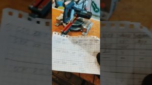 торцовочная пила Bosch GCM  800 SJ.