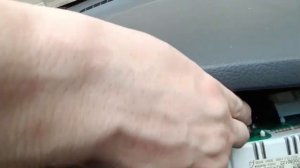 Разбор приборной панели и замена лампочек на Kia carens 2003 года.