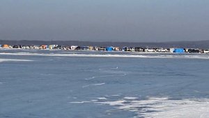 Тавричанка. Лагуна. Зимняя рыбалка.