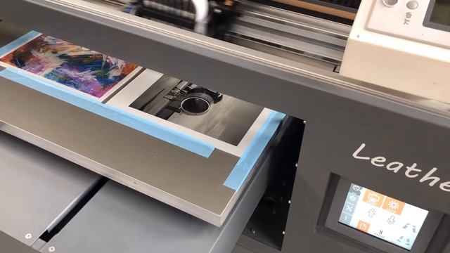 DTS Grande print on Anodized Aluminium смотреть онлайн