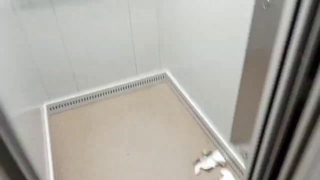 сломанный лифт МЛМ + поездка на другом лифте МЛМ! смотреть онлайн