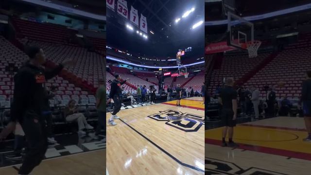 RJ Barrett warms up ahead of a must-win Game 6 in Miami!