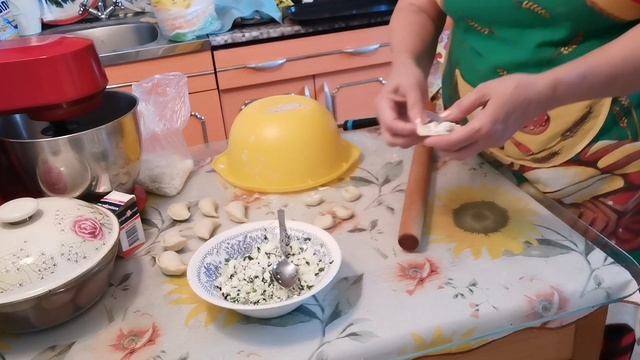 Вареники //заварное тесто//начинка творог с зелёным луком //