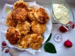 ?СЫРНЫЕ НАГГЕТСЫ с соусом «тар-тар»
Мммм … очень вкусно ?