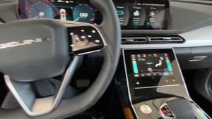 Screens Everywhere! BAIC "Beijing" X7 | QUICK LOOK