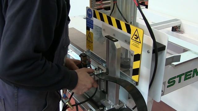 Stemas MAN-TRIM the best solution to trim J handle kitchen doors. Refilatrice manuale per antine J. смотреть онлайн