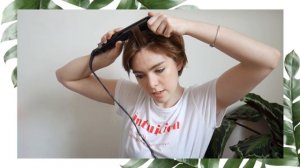 HOW TO STYLE A PIXIE CUT // STYLING SHORT HAIR // GROWING OUT A PIXIE CUT