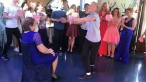 Поздравление учителю на выпускном.