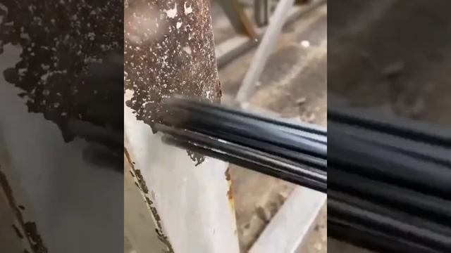 Легкий способ удалить старую краску.